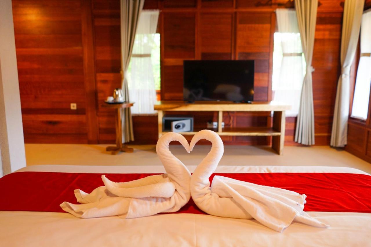 La'Villaris Hotel & Resto Kuta  Экстерьер фото